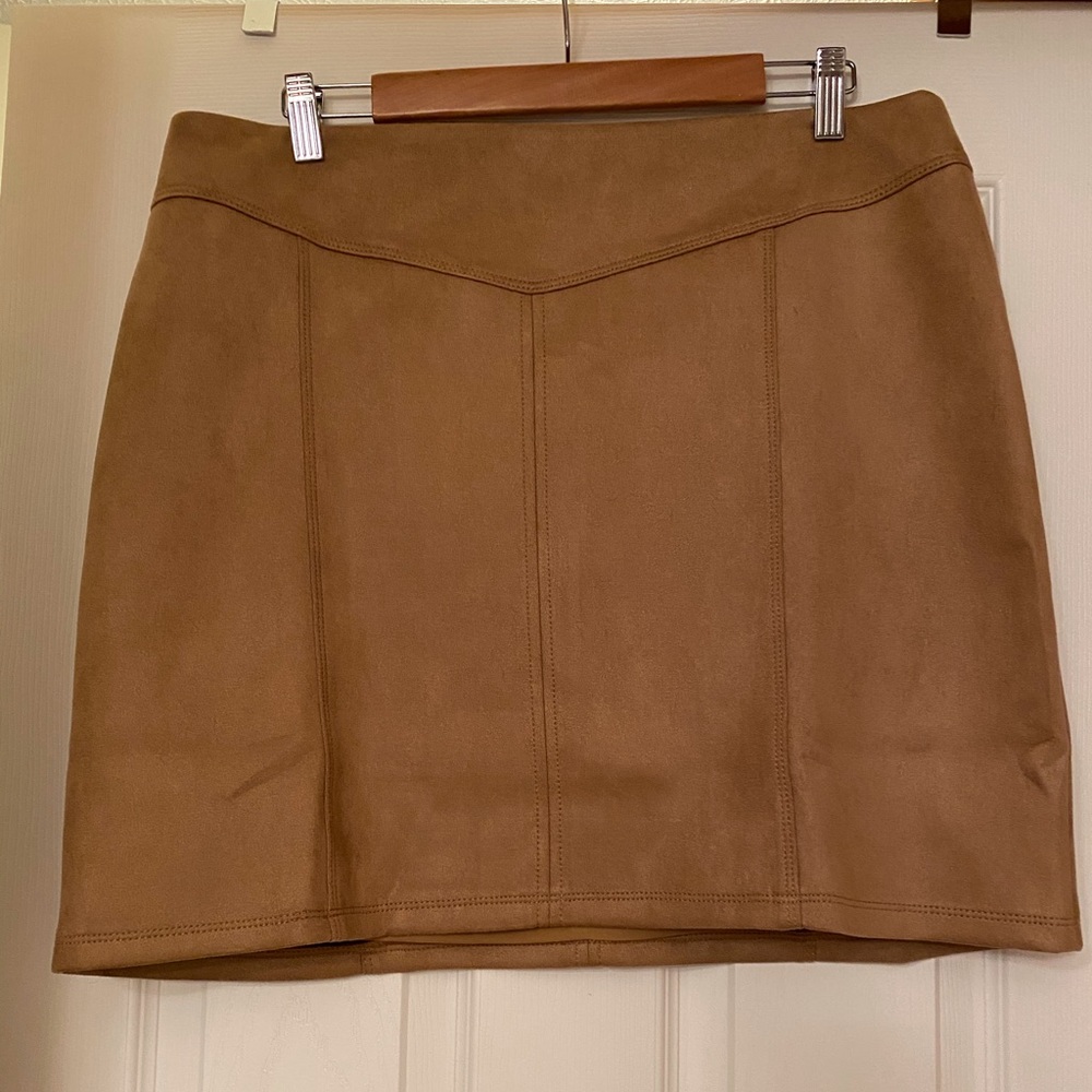 Brown suede white house black market mini skirt